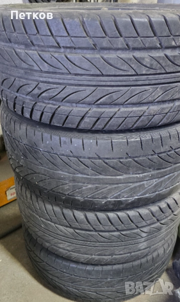 Гуми 4 бр. обща цена 70 лв., снимка 1