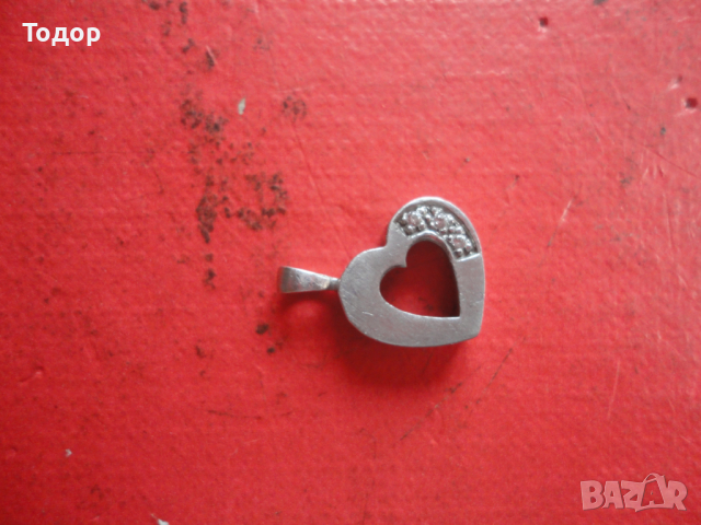 Сребърна висулка медальон с камъни 925, снимка 8 - Колиета, медальони, синджири - 44620224