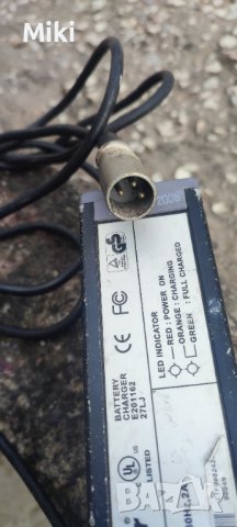 Зарядно за инвалидна количка 24в, снимка 2 - Велосипеди - 41167524