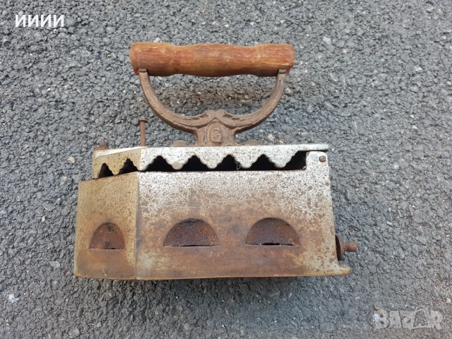 Ютия на жар с  лост 2, снимка 3 - Антикварни и старинни предмети - 52223198