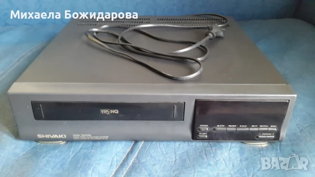 Видеокасетофон Shivaki , снимка 2 - Плейъри, домашно кино, прожектори - 51091653