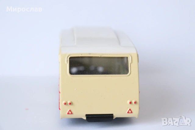 DINKY TOYS 811 CARAVANE КАРАВАНА КЕМПЕР МОДЕЛ КОЛИЧКА, снимка 6 - Колекции - 53125145