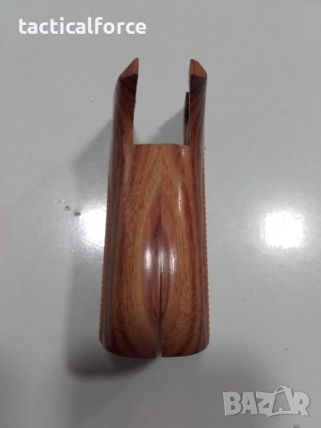 дървени чирени за Зиг Зауер Р230, снимка 3 - Оборудване и аксесоари за оръжия - 39336723