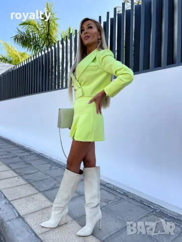 Неонов дамски комплект , снимка 2 - Спортни екипи - 50005076