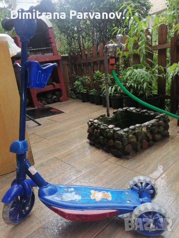 Детска тротинетка, снимка 4 - Скутери и тротинетки - 41772509