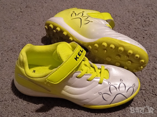 Детски стоножки футболни KELME, 35 , снимка 5 - Футбол - 51772731