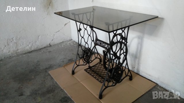 интериорни маси от стари шевни машини