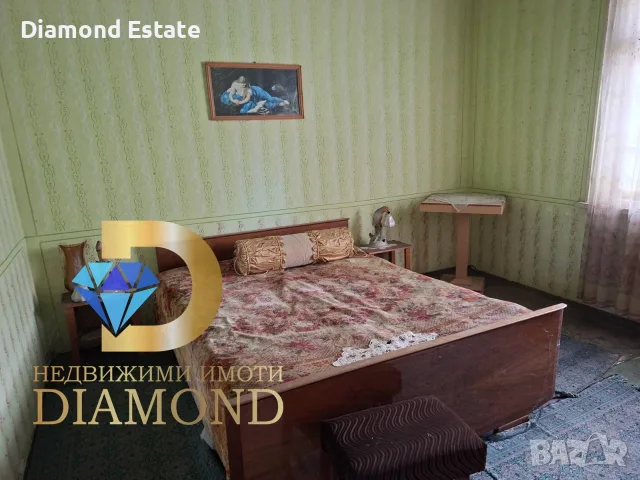 Двуетажна къща в село Караджалово, общ. Първомай, снимка 6 - Къщи - 56220561
