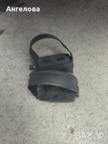 Педали за велоаргометър