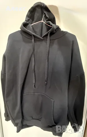 Черен суитшърт Kendall + Kylie – размер S, снимка 2 - Суичъри - 55867563