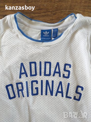 adidas - страхотен дамски потник КАТО НОВ, снимка 2 - Потници - 41656559