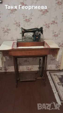 Шевна машина , снимка 2 - Антикварни и старинни предмети - 50850876