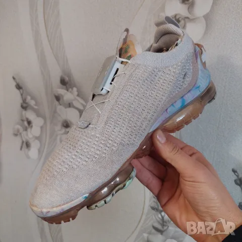 оригинални маратонки NIKE AIR VAPORMAX 2020 FLYKNIT  номер 42 ,5 , снимка 13 - Маратонки - 47233486