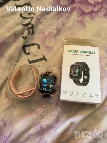 Дамски часовник нов