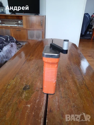 Стара кафемелачка,мелница за кафе Tramp 3, снимка 4 - Други ценни предмети - 50474966