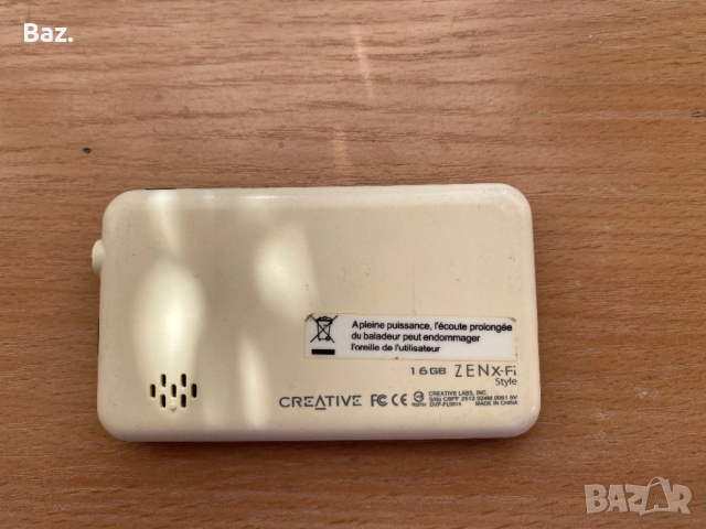 MP 4 CReative  ZEN X-Fi  16 GB , снимка 4 - MP3 и MP4 плеъри - 53665663