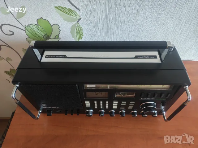 Grundig Satelit 600 Professional, снимка 4 - Радиокасетофони, транзистори - 55740019