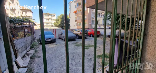 Отдава парко място