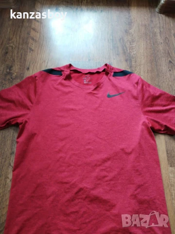 Nike - страхотна мъжка тениска М КАТО НОВА, снимка 5 - Тениски - 50760534
