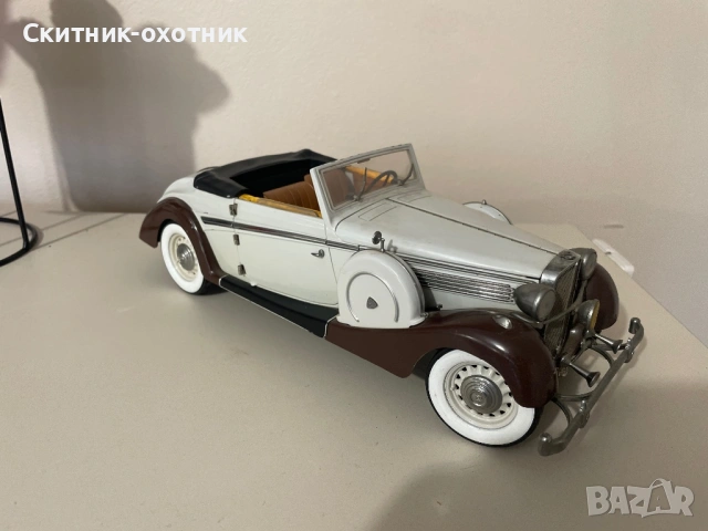 Метален модел на ретро автомобил, снимка 12 - Антикварни и старинни предмети - 53253581