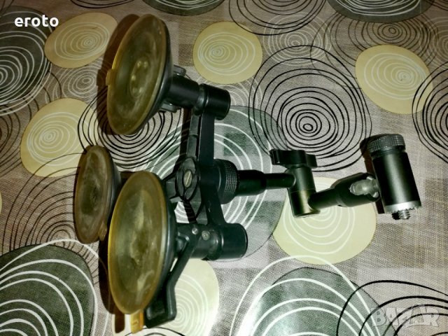 ВАКУУМ СТОЙКА ЗА МОНТАЖ С ТРИ РАМЕНА за екшън камера gopro, снимка 2 - Чанти, стативи, аксесоари - 35931040