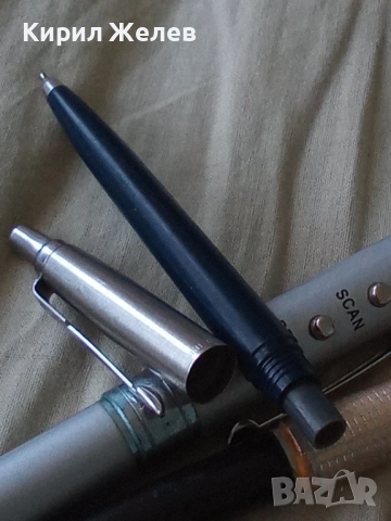 Химикалки 4 броя много красив дизайн за КОЛЕКЦИЯ ДЕКОРАЦИЯ БИТОВ КЪТ АРТ ПАНО 38394, снимка 14 - Други ценни предмети - 41160525