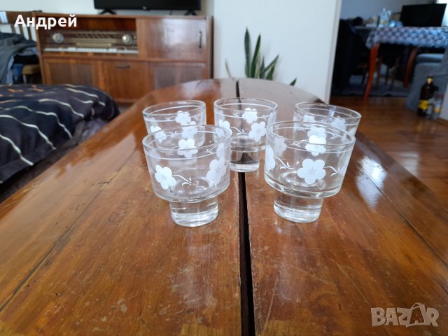 Стари чаши за подстакани,подстакан