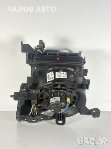 Корпус Вентилатор Парно Тойота Авенсис Т25 (03-08г) Korpus Ventilator Parno Toyota Avensis T25