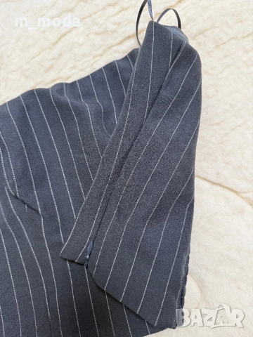 Дамско черно бюстие, снимка 2 - Корсети, бюстиета, топове - 52454971