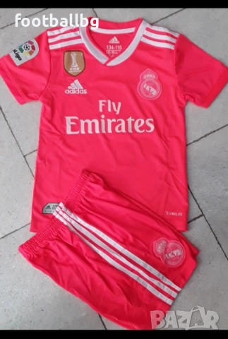 CR 7 💜⚽️ РЕТРО екипи 💜⚽️ детско юношески футболни екипи , снимка 6 - Футбол - 34872066