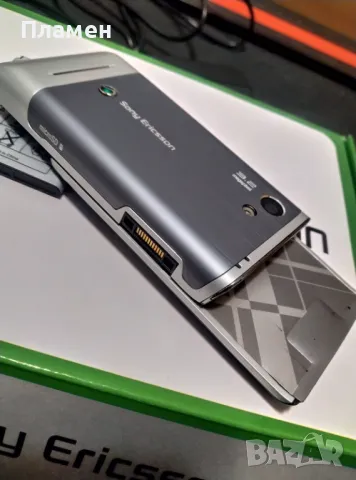 Мобилен телефон Sony Ericsson T715 3G 3.15MP Camera Bluetooth FM Radio, снимка 4 - Sony Ericsson - 47897621