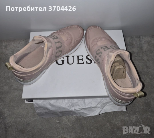 Обувки GUESS