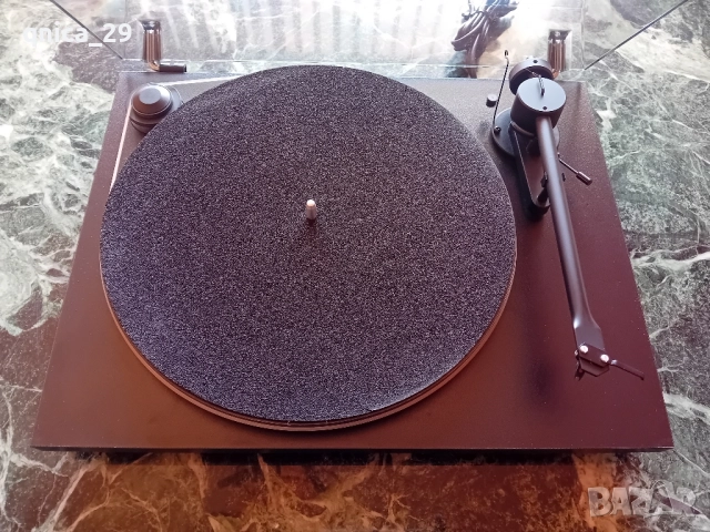 Pro-Ject Essential 