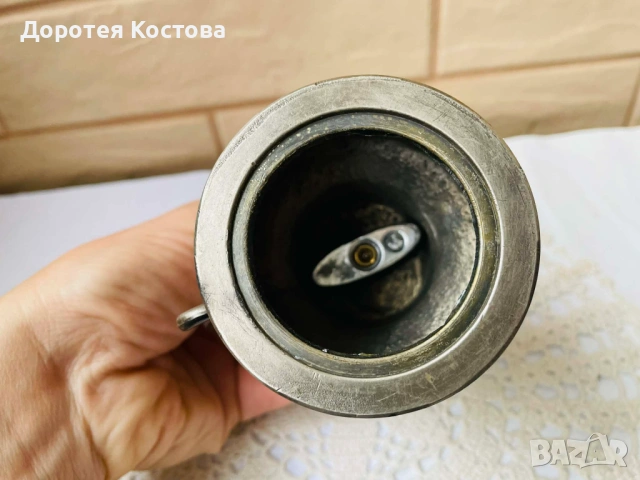 Красива настолна запалка от Англия от цветен метал, снимка 7 - Антикварни и старинни предмети - 53626842