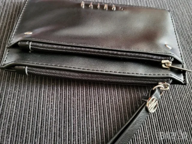 Малко портмоне MOHITO , снимка 3 - Портфейли, портмонета - 48077433