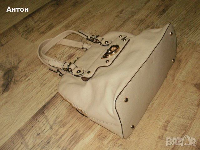 DKNY пудра дамска чанта естествена кожа , снимка 4 - Чанти - 53702889