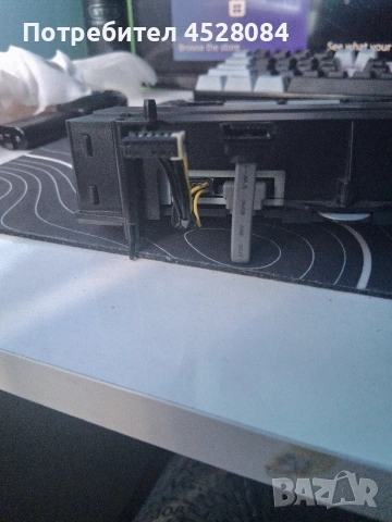 продавам дисково устройство за xbox one s., снимка 2 - Xbox конзоли - 53694344