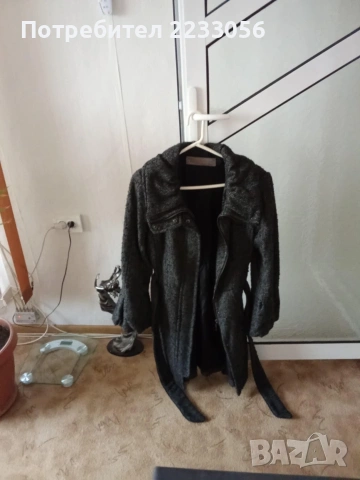 Дамско палто , снимка 3 - Палта, манта - 53495013