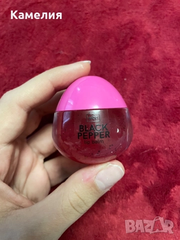 Гланц за устни