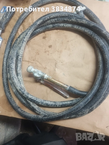 МАРКУЧ С НАКРАЙНИК 