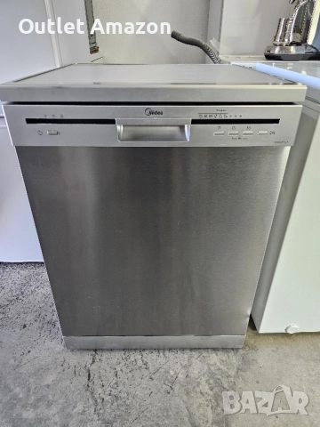 Свободностояща съдомиялна машина Midea 