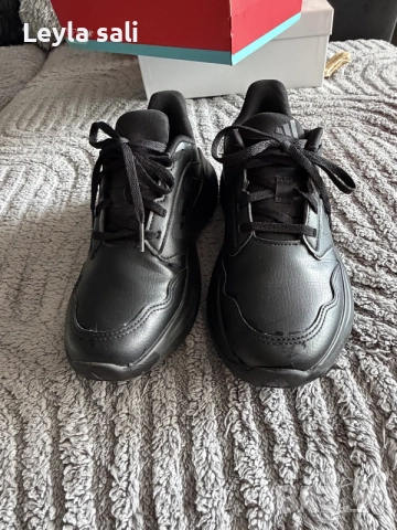 ADIDAS маратонки 38н