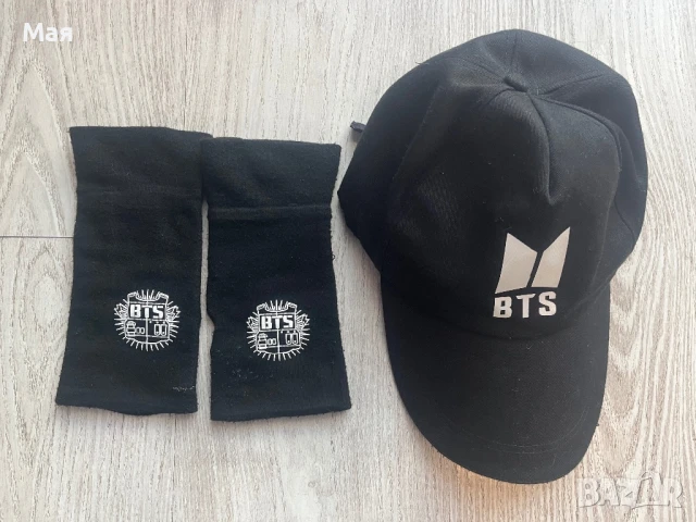 10 лева шапка и ръкавици на BTS. 