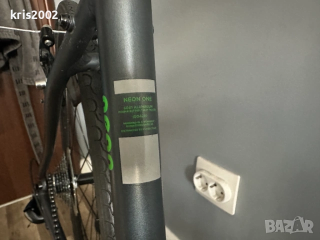 Pinnacle Neon 1x8 скорости,  гуми 28'', Лек градски хибриден велосипед, снимка 5 - Велосипеди - 53348714