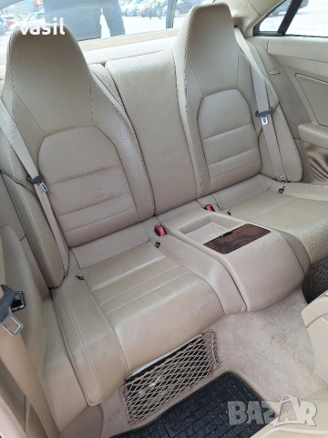Мерцедес E350CDI, снимка 15 - Автомобили и джипове - 53406236