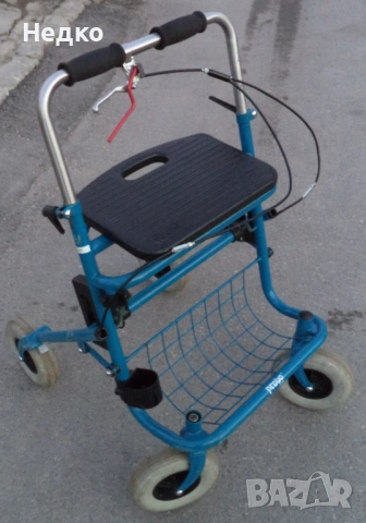 Проходилка сгъваема с една спирачка, снимка 8 - Ролатори - 53671430