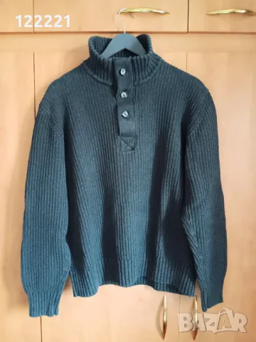 Топъл мъжки пуловер, размер L