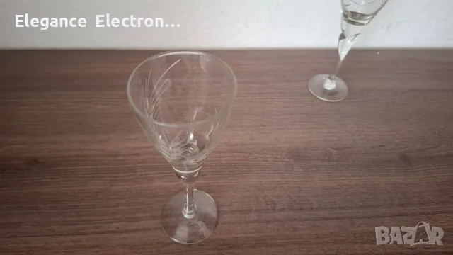 2бр стъклени чаши за Шампанско. 15см, снимка 2 - Чаши - 50190050