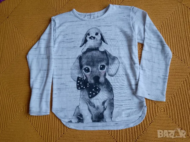 Две блузки за момиченце на възраст 8-9 години + подарък , снимка 2 - Детски Блузи и туники - 49371950