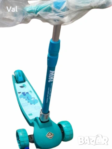 Детска, сгъваема тротинетка с LED светлини и мелодий. Размер:60х82см., снимка 2 - Скутери и тротинетки - 53665293